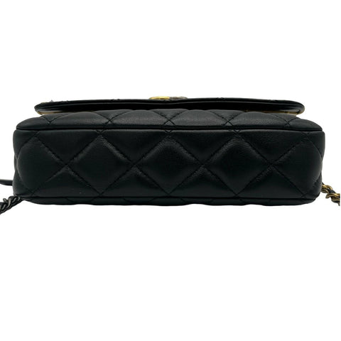 【中古】 CHANEL シャネル マトラッセ ココクリップ チェーンウォレット ブラック ラムスキン ゴールド金具 31番台(2021年) ショルダーバッグ 中古品 (CHANEL,matelasse,coco clip,chain,walletshourderbag,lambskin,black,gold,used)