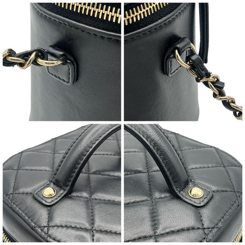 【中古】 CHANEL シャネル ビジュー ココ 2way バニティバッグ ブラック ブラック系 ラムスキン ゴールド金具 30番台(2020年) ブランドバッグ ショルダーバッグ 中古品 レディース (CHANEL,Bijou,Black,lambskin,gold,Vanitybag,Shoulderbag,used)