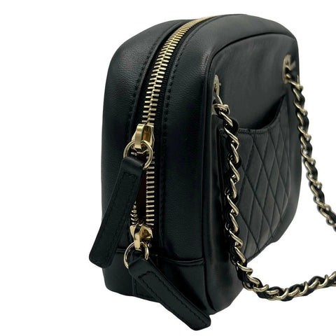 【中古】 CHANEL シャネル ビジュー チェーンショルダーバッグ ブラック ブラック系 ラムスキン シルバー金具 30番台(2020年) ブランドバッグ ショルダーバッグ 中古品 レディース (CHANEL,Bijou,Black,lambskin,silver,shoulderbag,used)