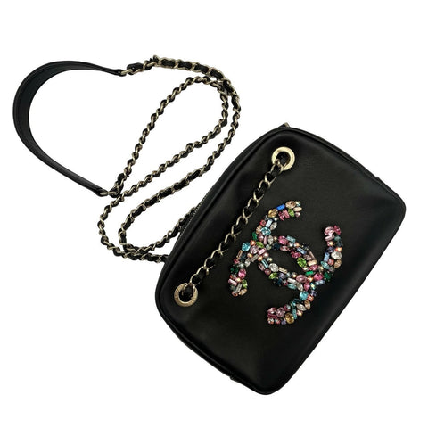 【中古】 CHANEL シャネル ビジュー チェーンショルダーバッグ ブラック ブラック系 ラムスキン シルバー金具 30番台(2020年) ブランドバッグ ショルダーバッグ 中古品 レディース (CHANEL,Bijou,Black,lambskin,silver,shoulderbag,used)