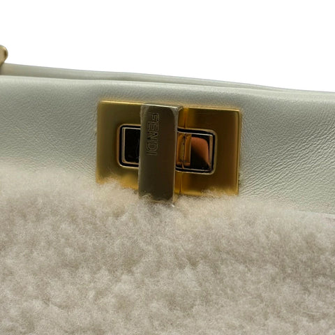 【中古】 FENDI フェンディ ピーカブー 2way ハンドバッグ ホワイト ムートン レザー ホワイト系 ゴールド金具 8BN244 中古品 (FENDI,peekaboo,white,shearling,leather,2way,handbag,shourder,used)