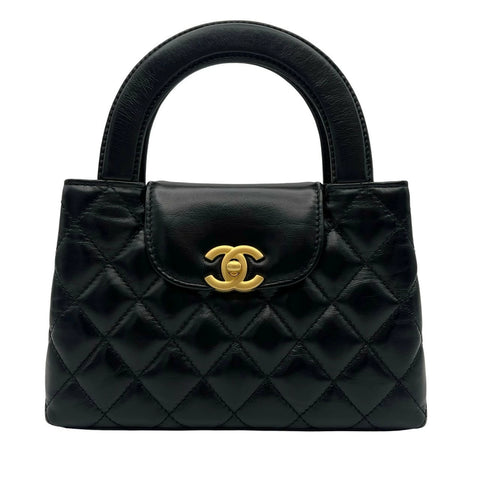 【中古】 CHANEL シャネル ナノケリー ブラック カーフスキン ブラック系 ゴールド金具 ランダム番(2021年～) 2way ショルダーバッグ 中古品 レディース (CHANEL,nanokelly,calfskin,handbag,black,gold,2way,handbag,shourderbag,used)