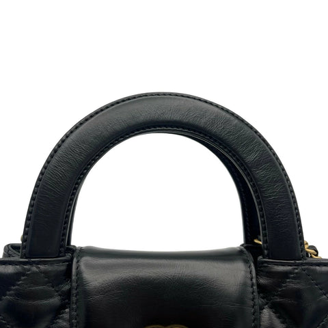 【中古】 CHANEL シャネル ナノケリー ブラック カーフスキン ブラック系 ゴールド金具 ランダム番(2021年～) 2way ショルダーバッグ 中古品 レディース (CHANEL,nanokelly,calfskin,handbag,black,gold,2way,handbag,shourderbag,used)