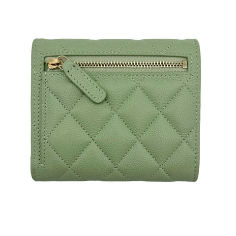 【CHANEL】クラシック カード財布 グリーン系・中古 中古】 CHANEL シャネル タイムレス クラシックウォレット