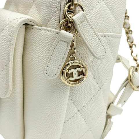 【中古】 CHANEL シャネル マトラッセ バックパック ホワイト キャビアスキン ホワイト系 ゴールド金具 26番台(2018年) ブランドバッグ リュック 中古品 (CHANEL,matelasse,white,caviaskin,gold,backpack,used)