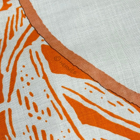 [Brand new, unused] Hermès Cavalier en Formes H244008S11 140 Large scarf, cashmere, silk, for women, present, gift