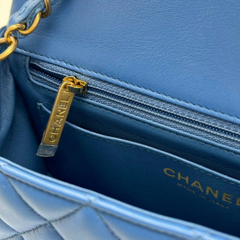 【中古】 CHANEL シャネル ミニマトラッセ チェーン ショルダーバッグ ブルー ラムスキン ブルー系 ゴールド金具 27番台(2018年) ブランドバッグ ショルダーバッグ 中古品 (CHANEL,minimatelasse,blue,lambskin,gold,shourderbag,used)