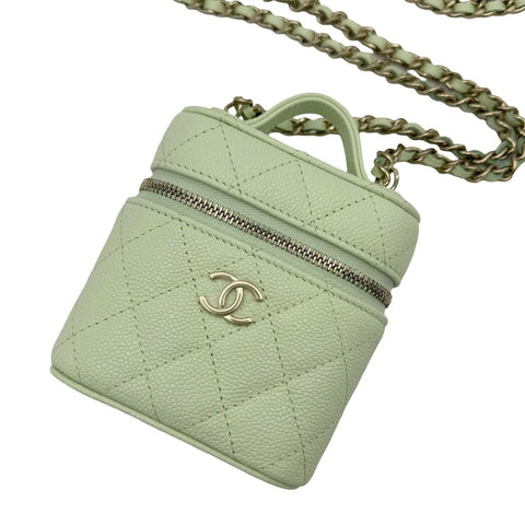 [Used] CHANEL Chanel Matelasse Small Vanity Chain Shoulder Bag Light Green Caviar Skin Green Gold Hardware No. 31 (2021) Used (CHANEL, small, vanity, chain, shourderbag, caviaskin, light green, gold, used)