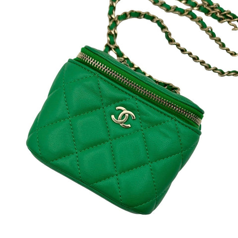 [Used] CHANEL Chanel Matelasse Mini Vanity Chain Shoulder Bag Green Lambskin Green Gold Hardware 29 Series (2020) Used (CHANEL, minivanity, chain, shourderbag, lambskin, green, gold, used)