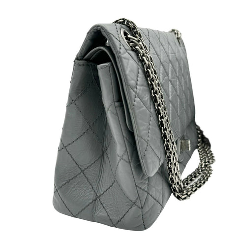 [Used] CHANEL Chanel Matelasse 2.55 Chain Shoulder Bag Grey Calf Leather Silver Hardware 12 Series (2008-2009) Brand Bag Used (CHANEL, matelasse, 2.55, calf, leather, grey, silver, chain, shourder, bag, used)