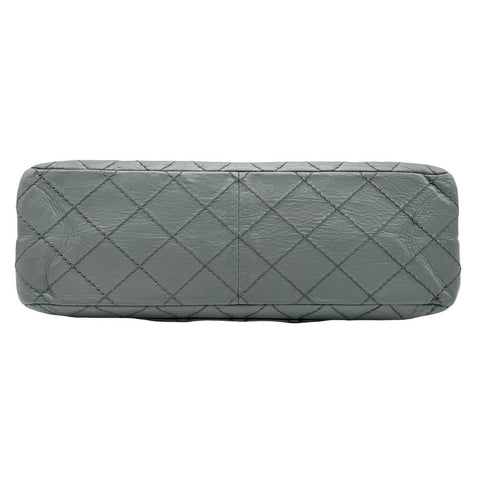 【中古】 CHANEL シャネル マトラッセ 2.55 チェーン ショルダーバッグ グレー カーフレザー シルバー金具 12番台(2008～2009年) ブランドバッグ 中古品 (CHANEL,matelasse,2.55,calf,leather,glay,silver,chain,shourder,bag,used)