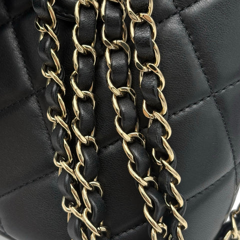 【中古】 CHANEL シャネル バニティチェーンショルダーバッグ  ブラック ラムスキン ランダム番(2021～年) ブランドバッグ ショルダーバッグ  中古品 レディース