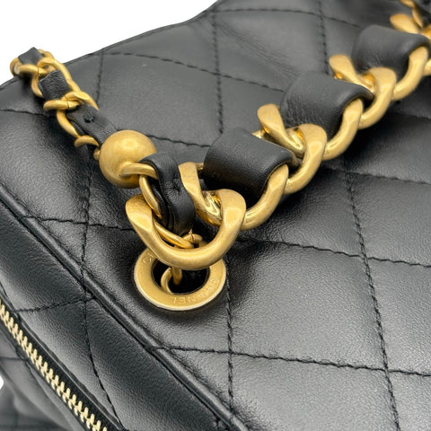 【中古】 CHANEL シャネル VANITYBAG  バニティバッグ ブラック カーフスキン ブランドバッグ ショルダーバッグ 中古品