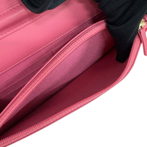 【中古】 CHANEL シャネル マトラッセ ダブルピース チェーンウォレット 長財布 ピンク ラムスキン ピンク系 ゴールド金具 22番台(2016年) ブランド財布 中古品