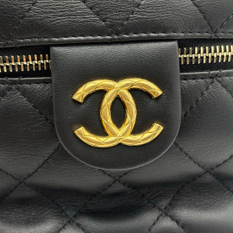 【中古】 CHANEL シャネル VANITYBAG  バニティバッグ ブラック カーフスキン ブランドバッグ ショルダーバッグ 中古品