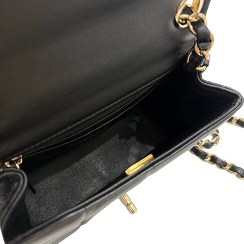 【中古】 CHANEL シャネル MINI FLAP BAG ミニフラップバック ショルダーバッグ ICチップ(2021年∼) ブラック ラムスキン 中古 USED バッグ