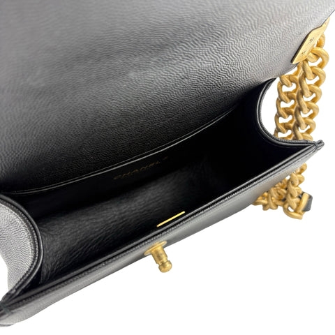 【中古】CHANEL シャネル BOY CHANEL SHOULDER BAG ボーイシャネル ショルダーバッグ ランダム番(2021年～) BLACK CAVIAR SKIN 中古 USED バッグ