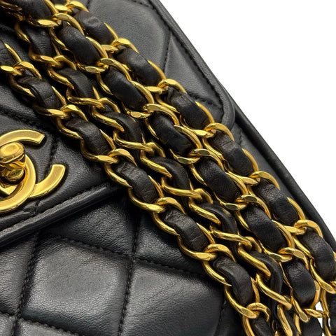 【中古】 CHANEL シャネル MATELASSE CHAINSHOULDERBAG チェーンショルダーバッグ ショルダーバッグ 2番台(1993-1994年) ブラック ラムスキン ヴィンテージ 中古 USED バッグ