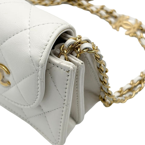 【中古】 CHANEL シャネル ミニフラップ チェーンショルダーバッグ ホワイト ラムスキン ホワイト系 ゴールド金具 ランダム番(2021年～) 中古品