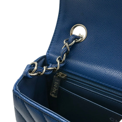 【中古】 CHANEL シャネル CHEVRON SINGLE CHAIN BAG シェブロン Vステッチ チェーンショルダーバッグ ショルダーバッグ 24番台(2017年) ブルー キャビアスキン 中古 USED バッグ