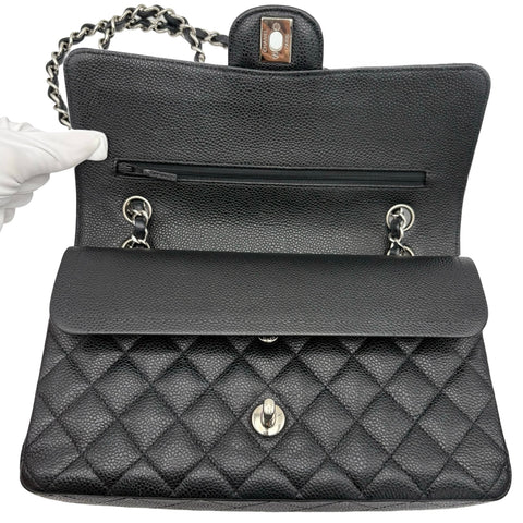 【中古】 CHANEL シャネル MATELASSE 25 BAG マトラッセ 25 ダブルフラップ ショルダーバッグ 26番台(2018年) ブラック キャビアスキン 中古 USED バッグ