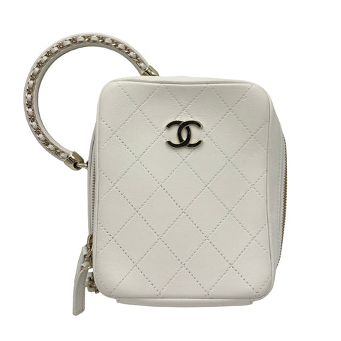【中古】 CHANEL シャネル ハンドルバッグ  ホワイト ラムスキン 30番台(2020-2021年) ブランドバッグ ショルダーバッグ  中古品 レディース