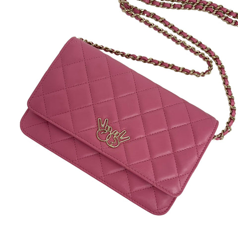 【中古】 CHANEL シャネル マトラッセ ダブルピース チェーンウォレット 長財布 ピンク ラムスキン ピンク系 ゴールド金具 22番台(2016年) ブランド財布 中古品