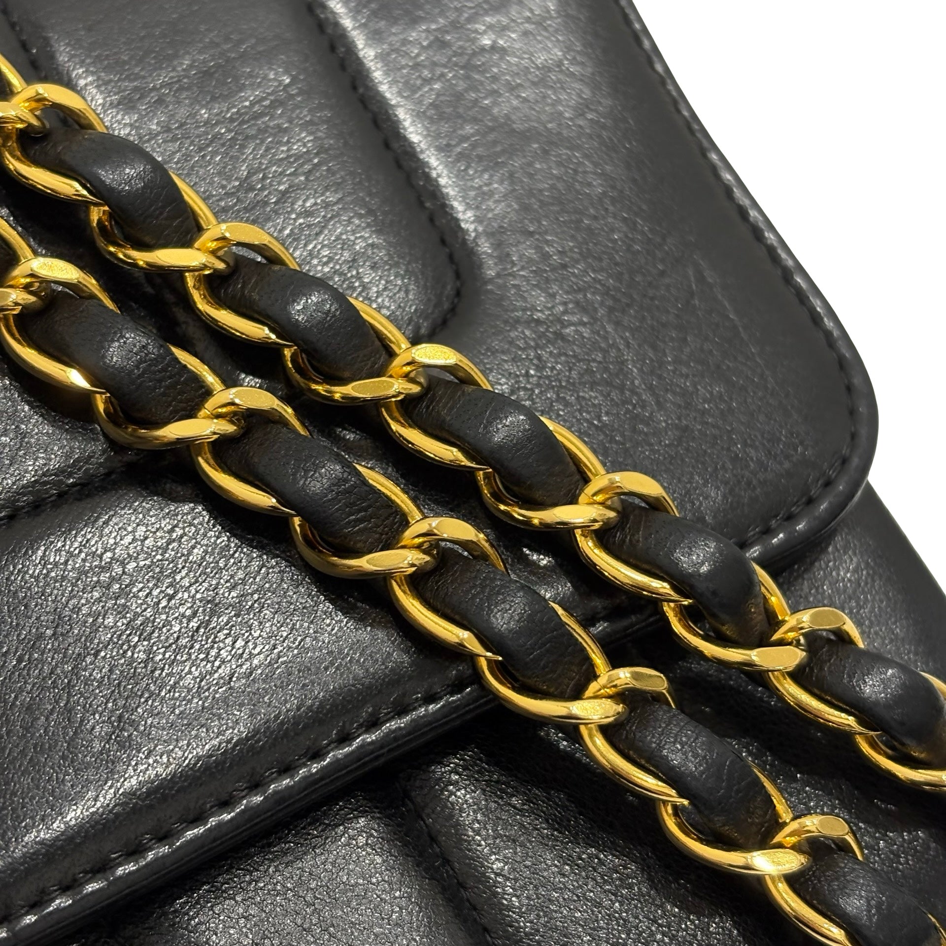 中古】 CHANEL シャネル MADEMOISELLE マドモアゼル ショルダーバッグ