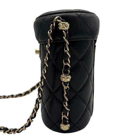 【中古】 CHANEL シャネル バニティチェーンショルダーバッグ  ブラック ラムスキン ランダム番(2021～年) ブランドバッグ ショルダーバッグ  中古品 レディース