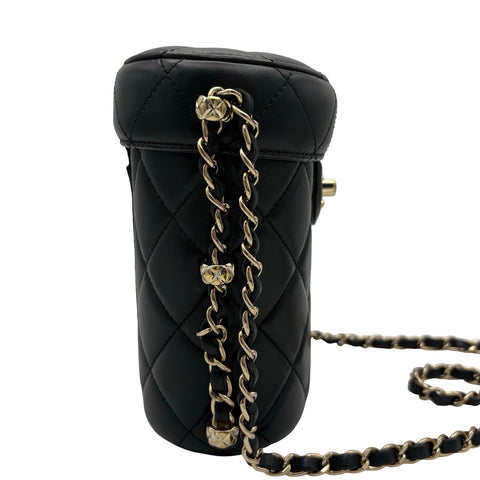 【中古】 CHANEL シャネル バニティチェーンショルダーバッグ  ブラック ラムスキン ランダム番(2021～年) ブランドバッグ ショルダーバッグ  中古品 レディース