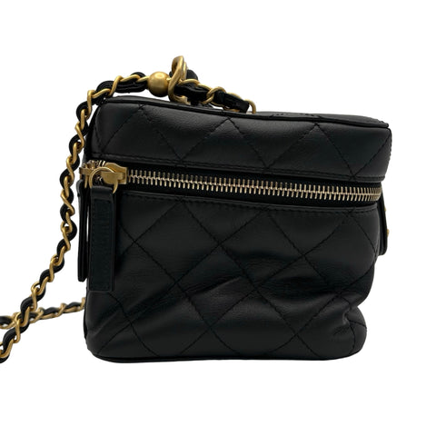 【中古】 CHANEL シャネル VANITYBAG  バニティバッグ ブラック カーフスキン ブランドバッグ ショルダーバッグ 中古品