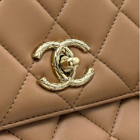 【中古】 CHANEL シャネル TRENDY CC BAG トップハンドル バッグ ハンドバッグ ランダム番(2021年～) ベージュ系 ラムスキン 中古 USED バッグ