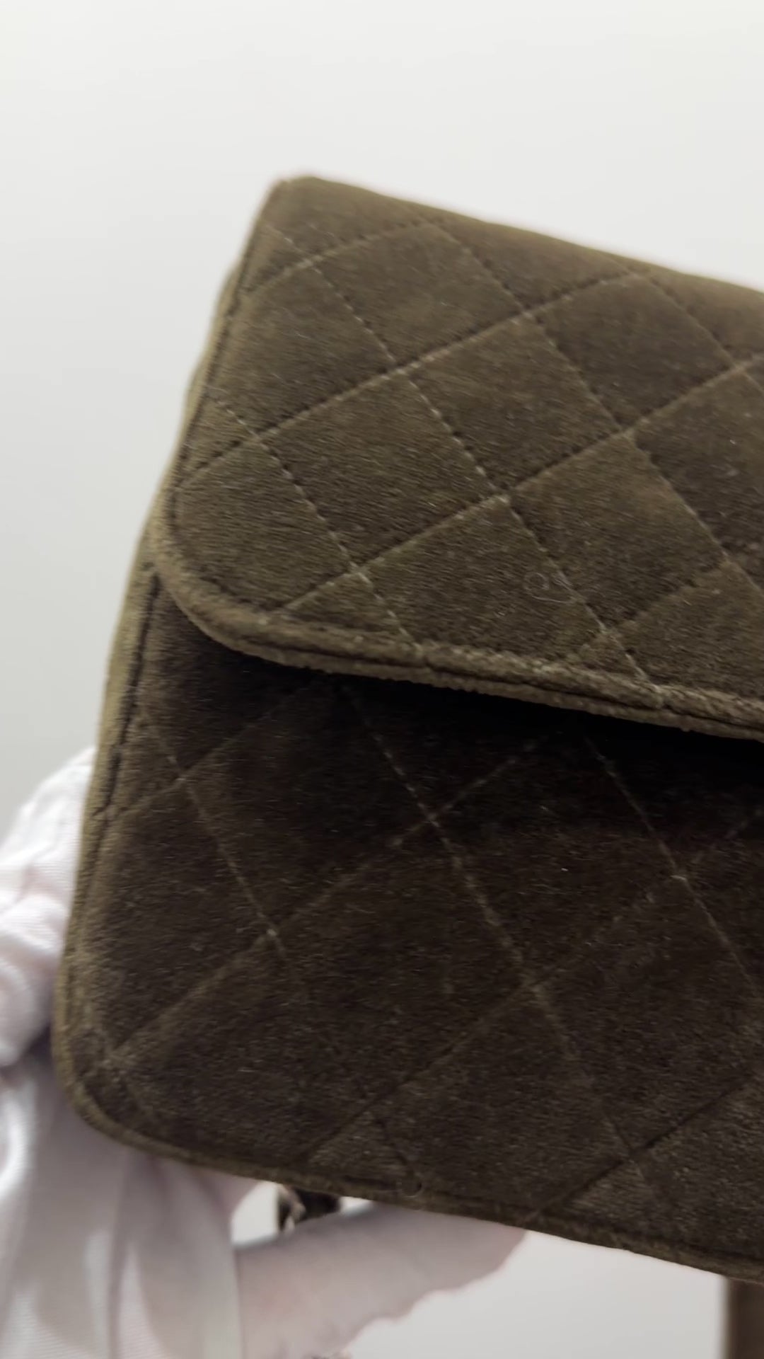 中古】 CHANEL シャネル MATELASSE VELOUR BACK PACK マトラッセベロア